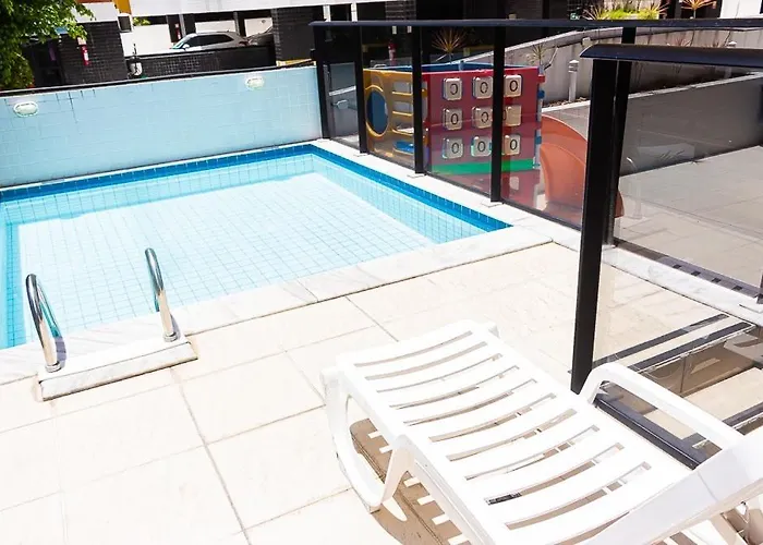 Apartamento de Alto Padrão na Ponta Verde